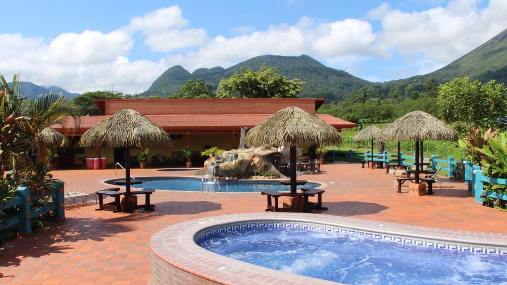 Hotel La Pradera Del Arenal La Fortuna Exterior foto